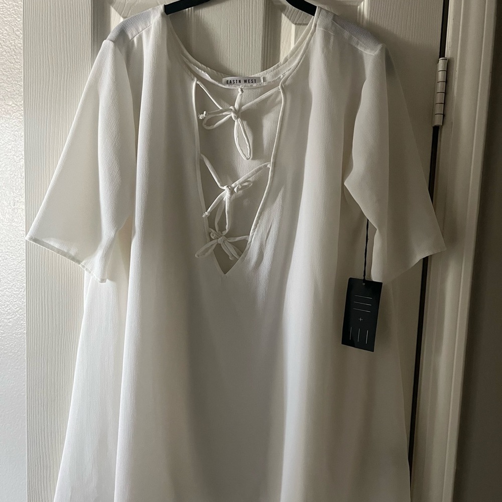 White Short Sleeve Cut Out Swim Coverup